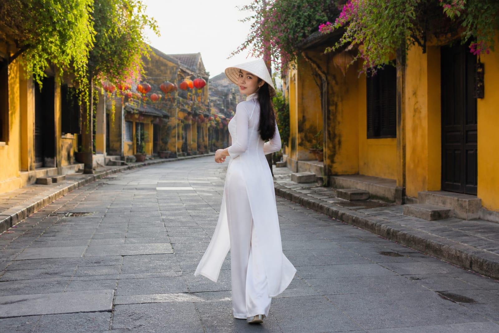 Ao Dai Rental 5